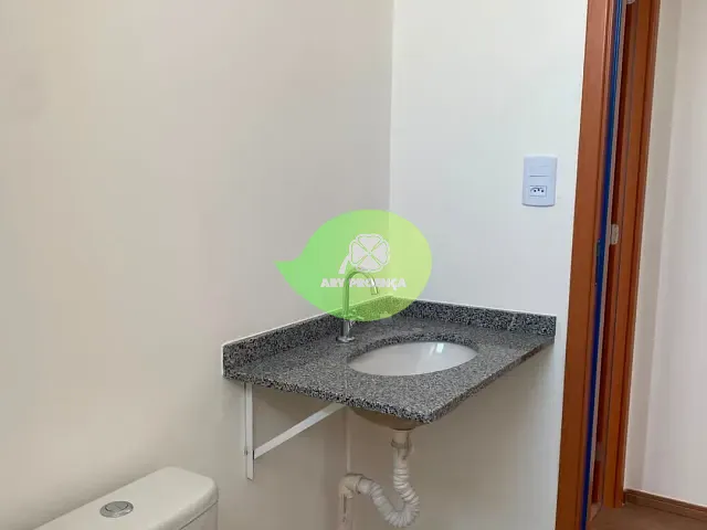 Apartamento 2 quartos e 2 banheiros, para alugar, no bairro Condomínio Parc Ipê em Sorocaba
