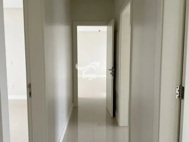Apartamento com 223m² 4 quartos e 5 banheiros, à venda, no bairro Centro em Balneário Camboriú