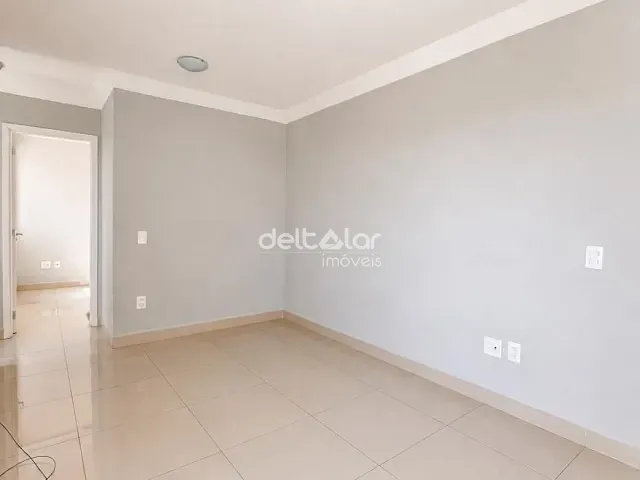 Apartamento com 56m² 2 quartos e 2 banheiros, para alugar, no bairro Planalto em Belo Horizonte