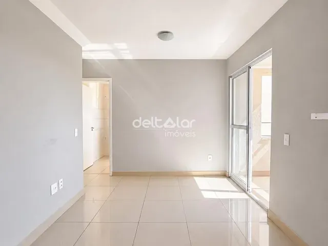 Apartamento com 56m² 2 quartos e 2 banheiros, para alugar, no bairro Planalto em Belo Horizonte