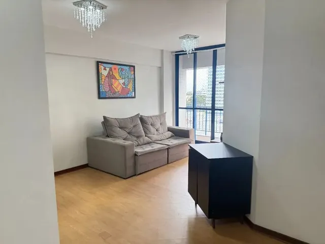 Apartamento 3 quartos e 2 banheiros, para alugar, no bairro Bigorrilho em Curitiba