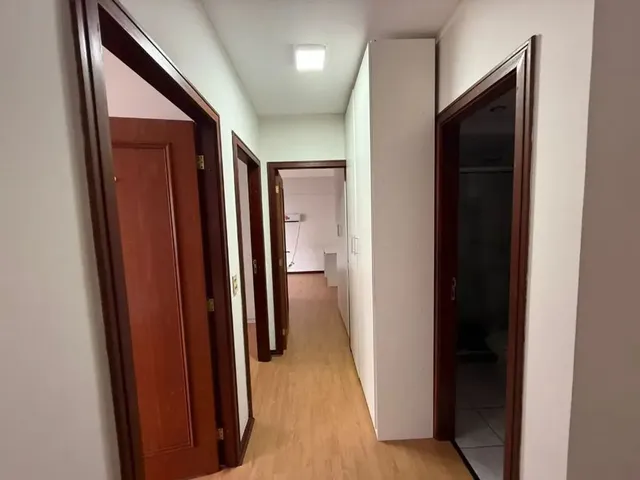 Apartamento 3 quartos e 2 banheiros, para alugar, no bairro Bigorrilho em Curitiba