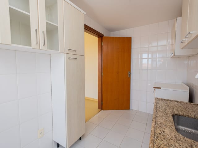 Apartamento com 84m² 2 quartos e 1 banheiro, à venda, no bairro Centro em Pelotas