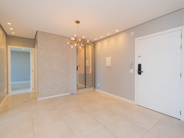 Apartamento 3 quartos e 2 banheiros, à venda ou para alugar, no bairro Areal em Pelotas