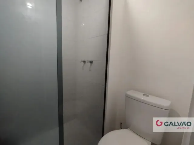 Apartamento 2 quartos e 1 banheiro, para alugar, no bairro Vila Izabel em Curitiba