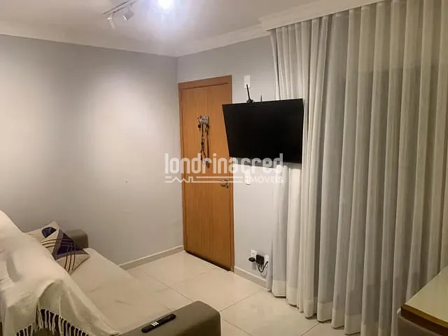 Apartamento 2 quartos e 1 banheiro, à venda, no bairro Laguna Di Valência em Londrina