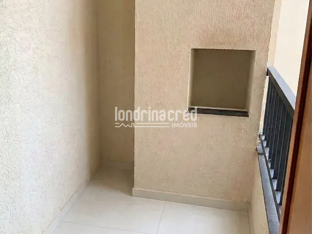 Apartamento 2 quartos e 1 banheiro, à venda, no bairro Laguna Di Valência em Londrina