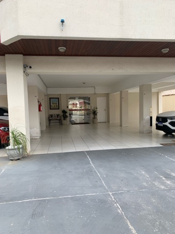 Apartamento 2 quartos e 2 banheiros, à venda ou para alugar, no bairro Centro em Pindamonhangaba