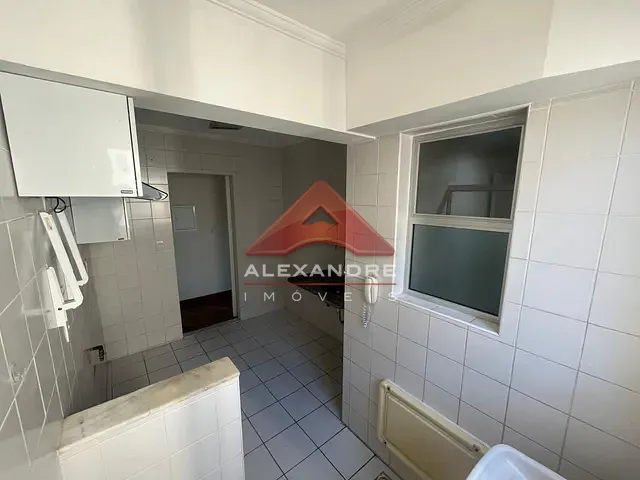 Apartamento 3 quartos e 2 banheiros, à venda, no bairro Conjunto Residencial Trinta e Um de Março em São José dos Campos
