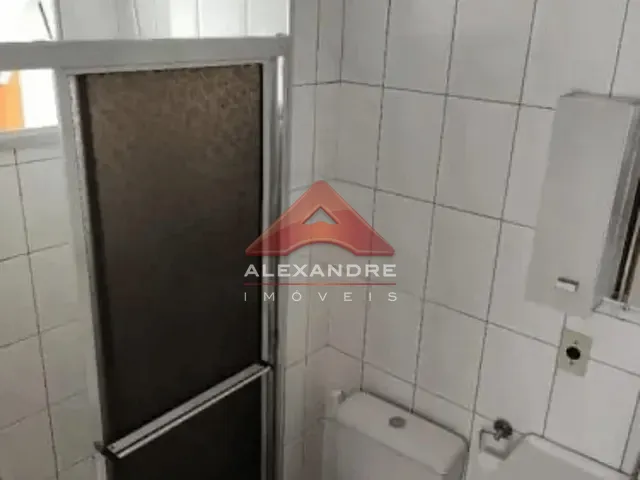 Apartamento 2 quartos e 1 banheiro, à venda, no bairro Monte Castelo em São José dos Campos