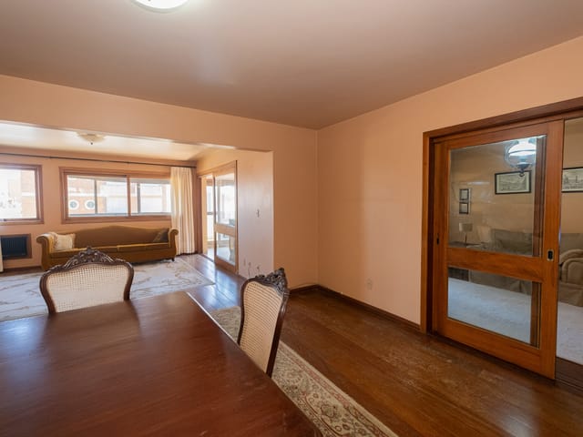 Apartamento com 243m² 3 quartos e 4 banheiros, à venda, no bairro Centro em Pelotas