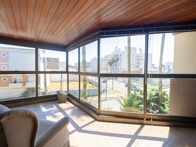 Apartamento com 243m² 3 quartos e 4 banheiros, à venda, no bairro Centro em Pelotas
