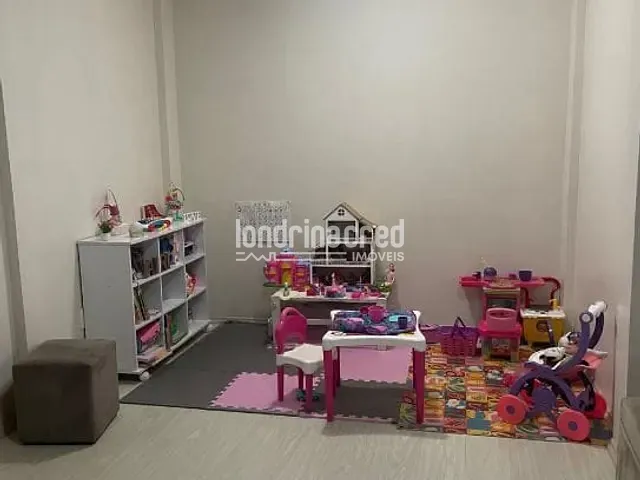 Apartamento com 200m² 3 quartos e 2 banheiros, à venda, no bairro Condomínio Sequoia em Londrina