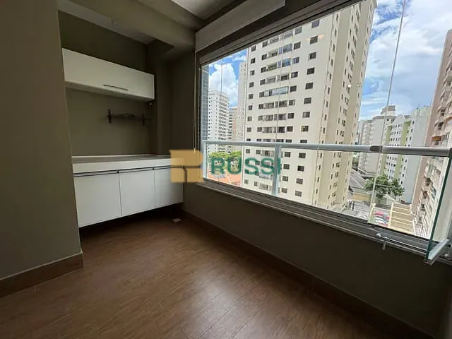 Apartamento 2 quartos e 2 banheiros, para alugar, no bairro Condomínio Royal Park em São José dos Campos