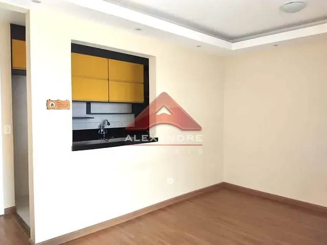 Apartamento 3 quartos e 1 banheiro, para alugar, no bairro Vila Industrial em São José dos Campos
