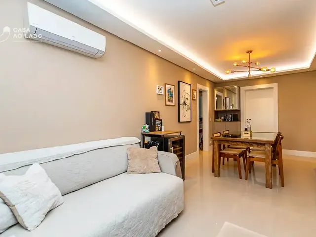 Apartamento 2 quartos e 2 banheiros, à venda, no bairro Centro em Curitiba