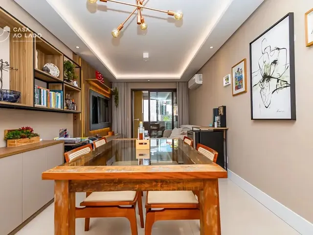 Apartamento 2 quartos e 2 banheiros, à venda, no bairro Centro em Curitiba
