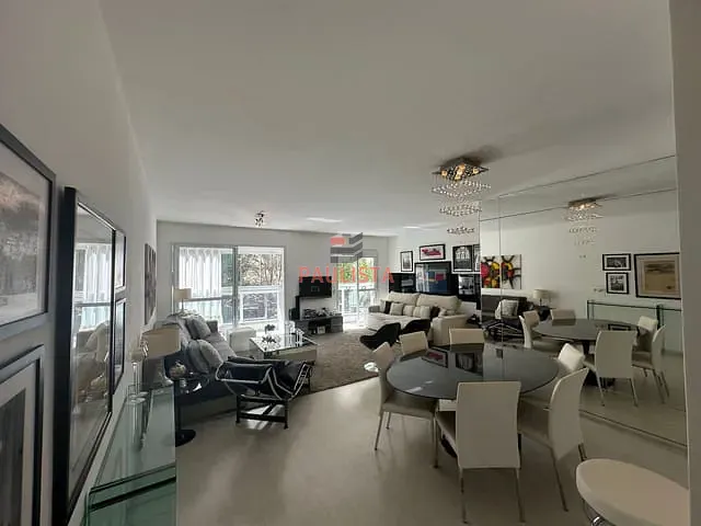 Apartamento 3 quartos e 4 banheiros, à venda, no bairro Saúde em São Paulo