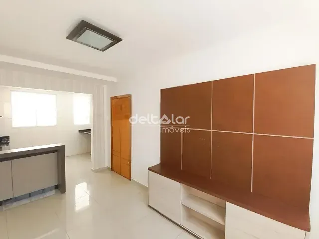 Apartamento com 50m² 2 quartos e 1 banheiro, para alugar, no bairro Castelo em Belo Horizonte