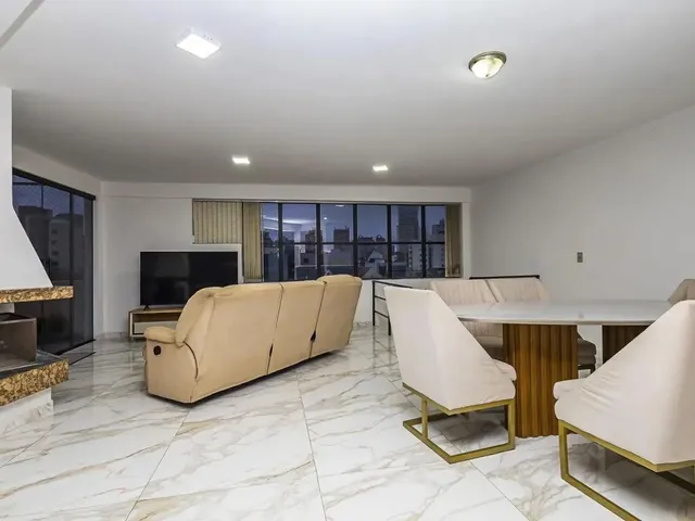 Apartamento 3 quartos e 4 banheiros, à venda, no bairro Vila Izabel em Curitiba