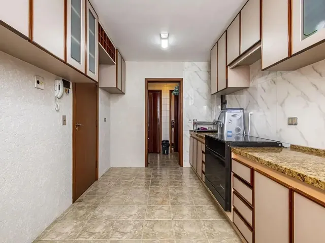 Apartamento 3 quartos e 4 banheiros, à venda, no bairro Vila Izabel em Curitiba