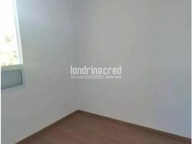 Apartamento 2 quartos e 1 banheiro, à venda, no bairro RESIDENCIAL LA VIENA em Londrina