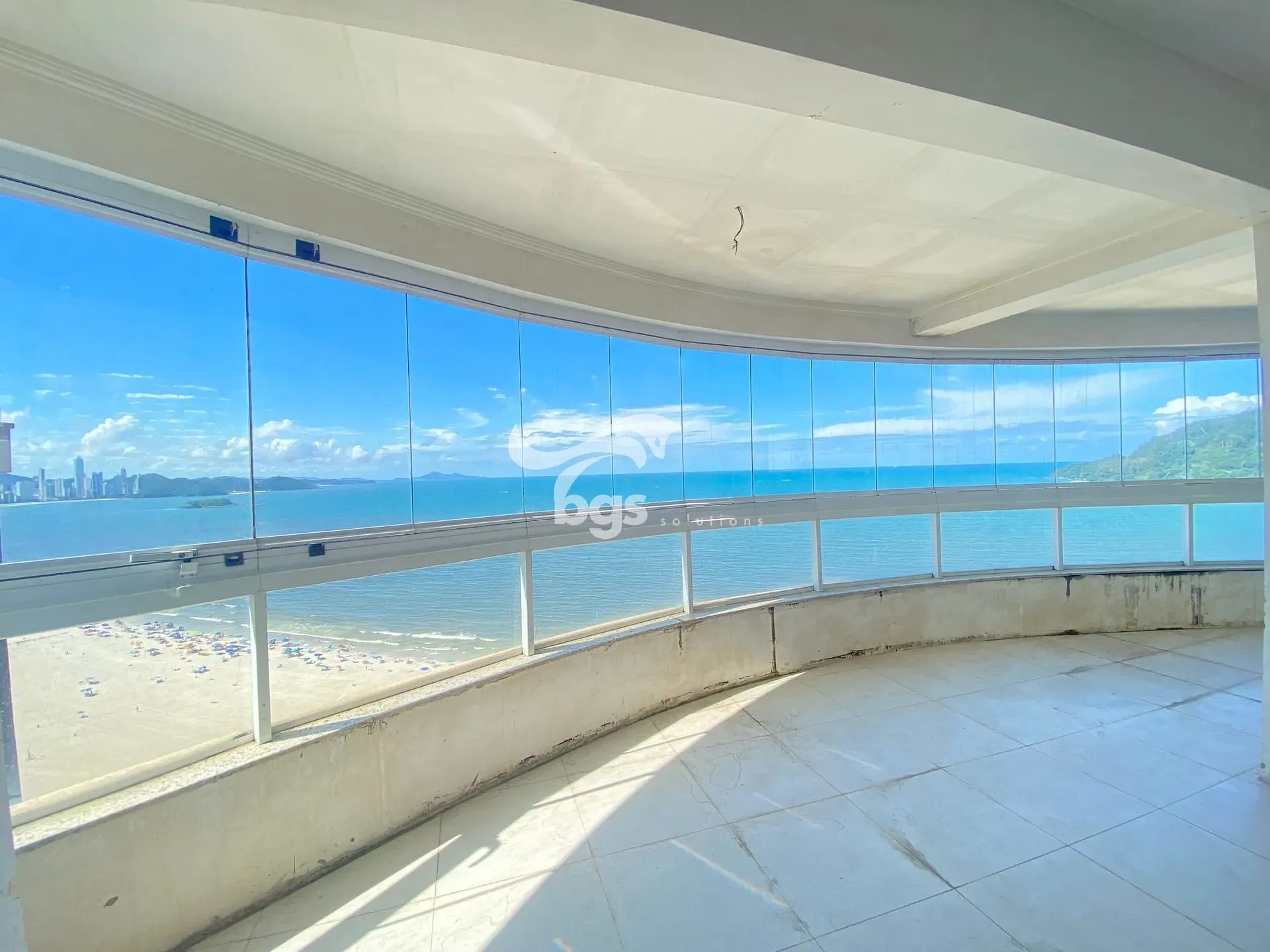 Apartamento, 4 quartos, 200 m² - Foto 1
