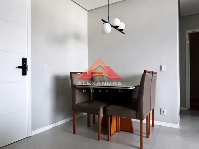 Apartamento 2 quartos e 1 banheiro, à venda, no bairro Jardim Primavera em Jacareí