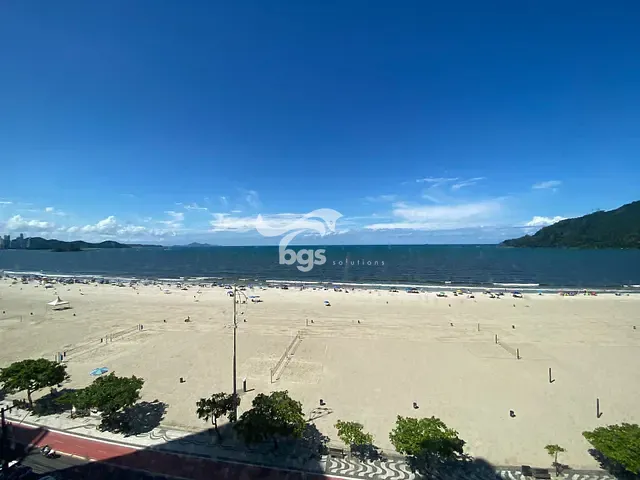 Apartamento com 300m² 4 quartos e 5 banheiros, à venda, no bairro Centro em Balneário Camboriú