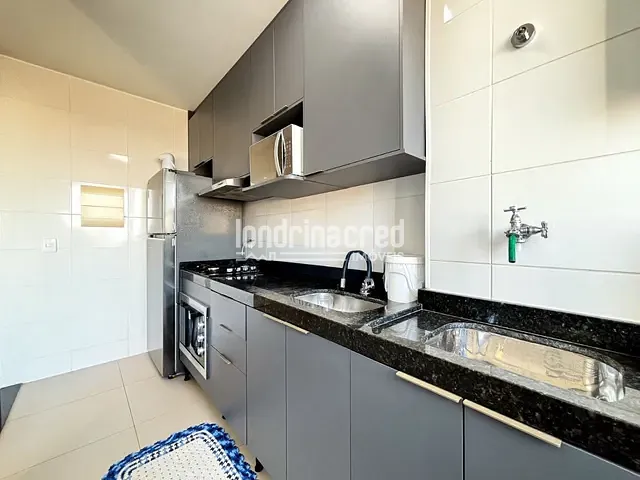 Apartamento com 65m² 2 quartos e 1 banheiro, à venda, no bairro Condomínio Laguna Málaga em Londrina