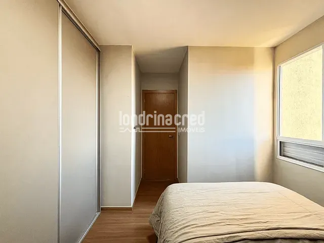 Apartamento com 65m² 2 quartos e 1 banheiro, à venda, no bairro Condomínio Laguna Málaga em Londrina