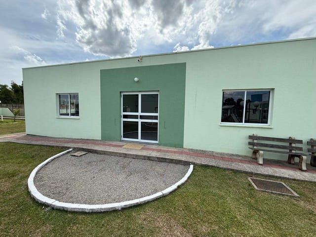 Apartamento 2 quartos e 1 banheiro, para alugar, no bairro Três Vendas em Pelotas