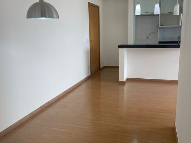 Apartamento 3 quartos e 2 banheiros, para alugar, no bairro Santa Rosa em Londrina