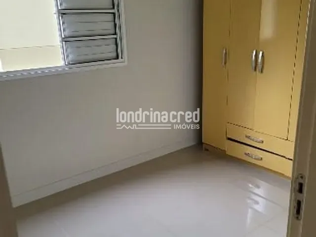 Apartamento 2 quartos e 1 banheiro, à venda, no bairro VILA DAS ACACIAS em Londrina