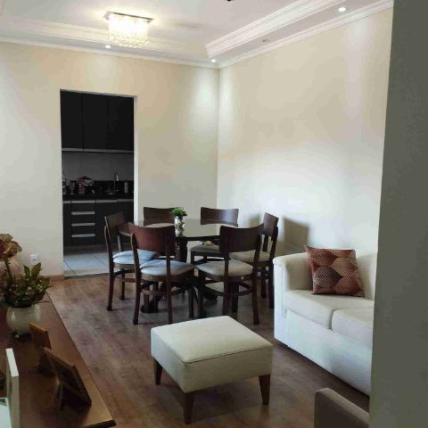 Apartamento com 54m² 2 quartos e 1 banheiro, à venda, no bairro Parque São Luís em Taubaté