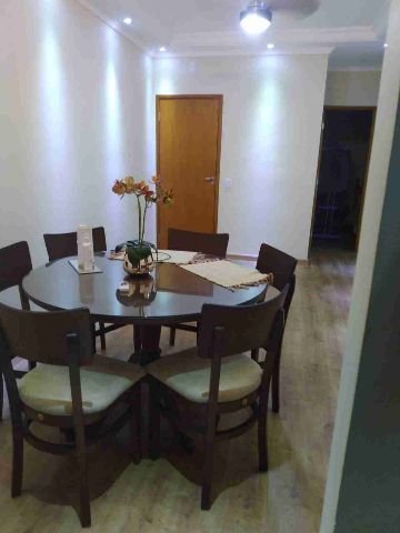 Apartamento com 54m² 2 quartos e 1 banheiro, à venda, no bairro Parque São Luís em Taubaté