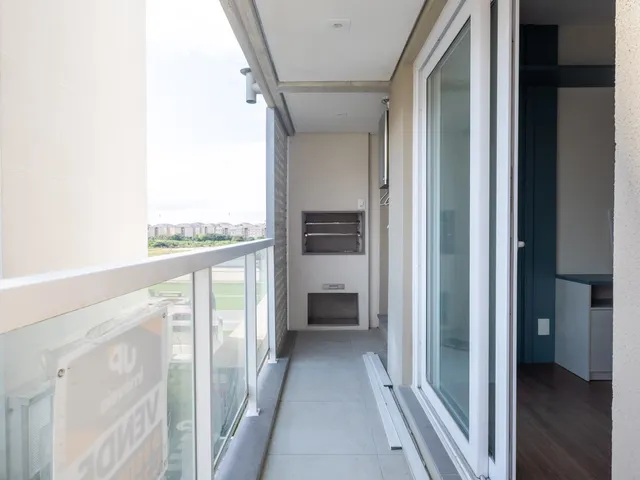 Apartamento com 69m² 2 quartos e 1 banheiro, à venda, no bairro Três Vendas em Pelotas