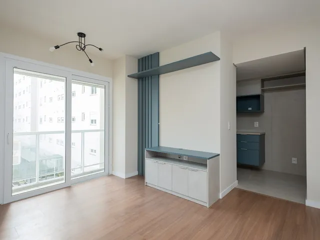 Apartamento com 69m² 2 quartos e 1 banheiro, à venda, no bairro Três Vendas em Pelotas
