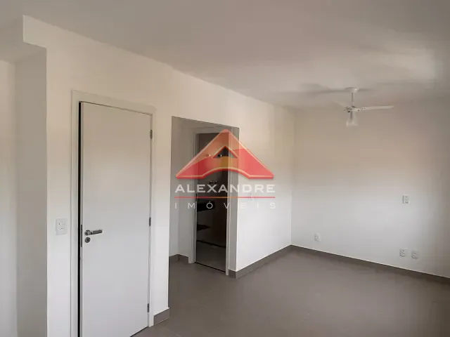 Apartamento 2 quartos e 1 banheiro, à venda ou para alugar, no bairro Loteamento Floresta em São José dos Campos
