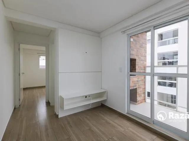 Apartamento 1 quarto e 1 banheiro, para alugar, no bairro Vila Izabel em Curitiba