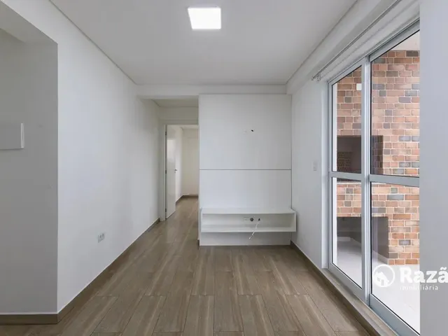 Apartamento 1 quarto e 1 banheiro, para alugar, no bairro Vila Izabel em Curitiba
