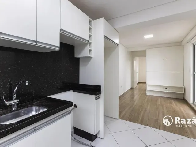 Apartamento 1 quarto e 1 banheiro, para alugar, no bairro Vila Izabel em Curitiba