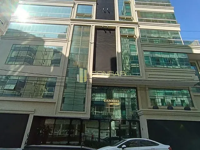 Apartamento com 220m² 4 quartos e 5 banheiros, à venda, no bairro Meia Praia em Itapema