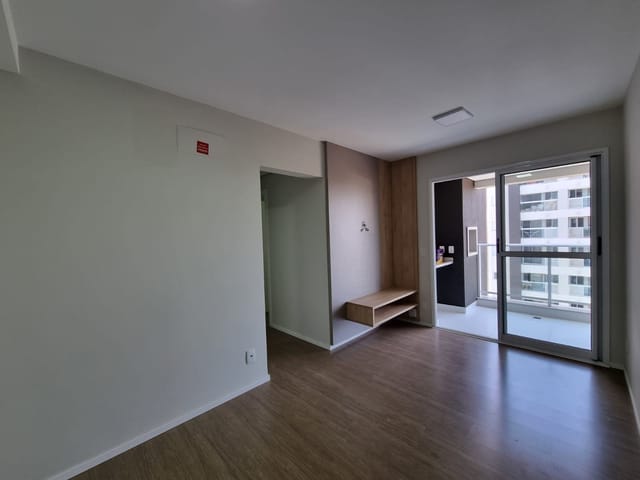 Apartamento com 142m² 3 quartos e 2 banheiros, para alugar, no bairro Jardim Presidente em Londrina