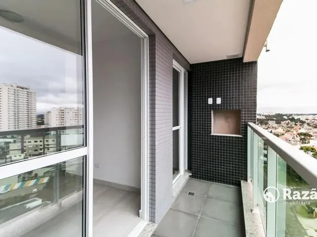 Apartamento 3 quartos e 1 banheiro, para alugar, no bairro Novo Mundo em Curitiba