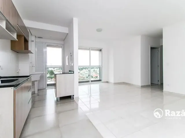 Apartamento 3 quartos e 1 banheiro, para alugar, no bairro Novo Mundo em Curitiba