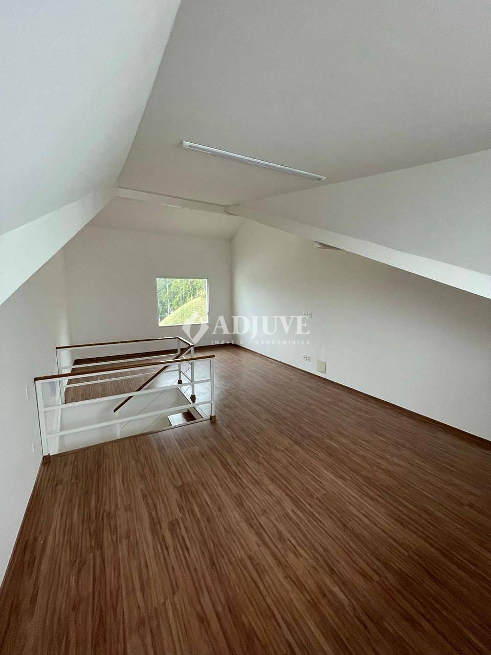 Apartamento à venda com 2 quartos, 107m² - Foto 17
