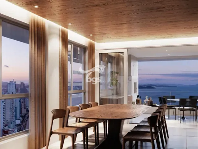 Apartamento com 230m² 4 quartos e 5 banheiros, à venda, no bairro Centro em Balneário Camboriú