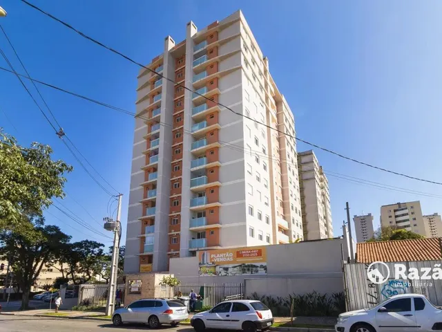 Apartamento 2 quartos e 2 banheiros, para alugar, no bairro Capão Raso em Curitiba