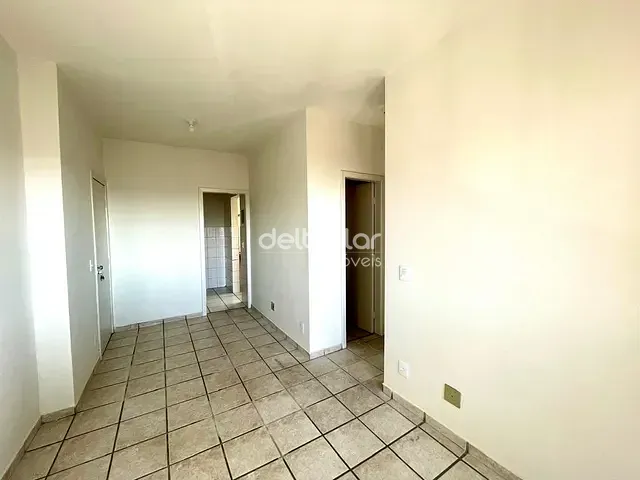 Apartamento com 48m² 2 quartos e 1 banheiro, para alugar, no bairro Planalto em Belo Horizonte